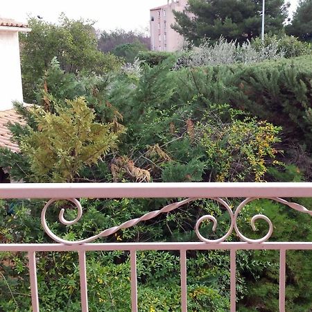 La Garde : Joli Studio Dans Residence Exterior photo